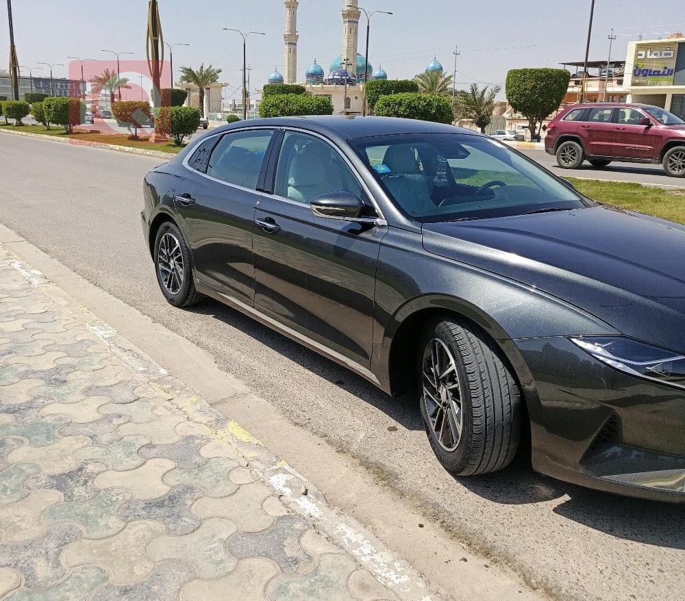 هیوندای ازێرا